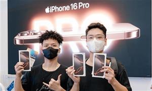 Doanh Thu Ấn Tượng Ngày Đầu Bán iPhone 16 Tại Việt Nam: Hơn 1,1 Nghìn Tỷ Đồng